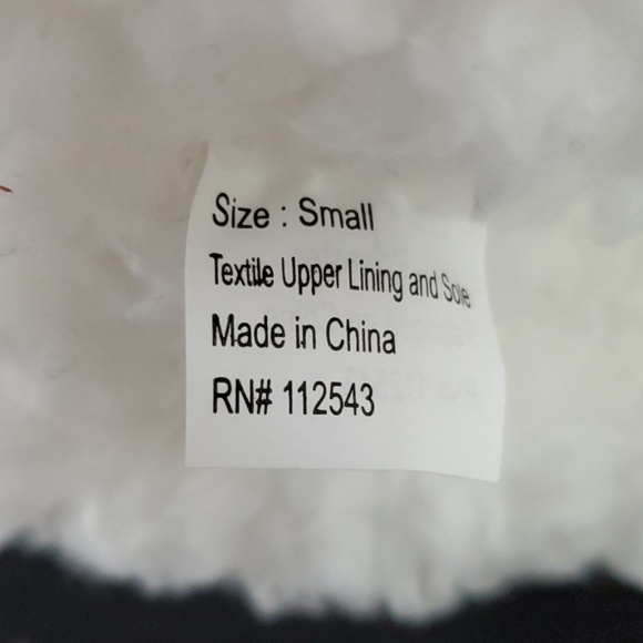 Snoozies Slippers (280) - Picture 8 of 8